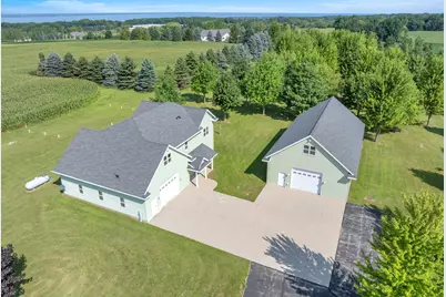 W4231  Laurel Ln, Taycheedah, WI 54937 - Photo 2