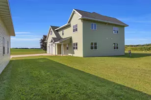 W4231 Laurel Ln, Taycheedah, WI 54937 - Photo 42