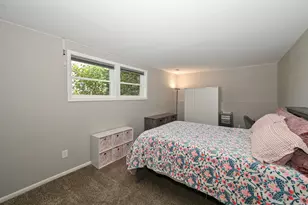2846 W Briarwood Dr, Franklin, WI 53132 - Photo 28