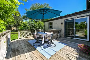 2846 W Briarwood Dr, Franklin, WI 53132 - Photo 34