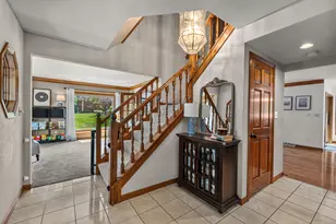 13830 W Linfield Dr, New Berlin, WI 53151 - Photo 10