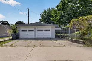 821 20th St, La Crosse, WI 54601 - Photo 28