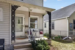 821 20th St, La Crosse, WI 54601 - Photo 2
