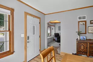 821 20th St, La Crosse, WI 54601 - Photo 6