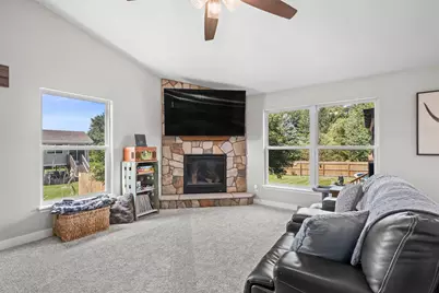 29518  River View Pkwy, Racine, WI 53105 - Photo 8