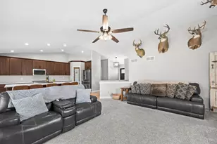 29518 River View Pkwy, Racine, WI 53105 - Photo 10