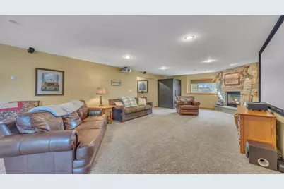 217 N Grant St, Rosendale, WI 54974 - Photo 22