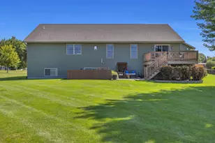 217 N Grant St, Rosendale, WI 54974 - Photo 32