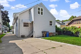 1114 William St, Racine, WI 53402 - Photo 24