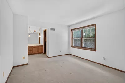 W71N1044  Hampton Ave, Cedarburg, WI 53012 - Photo 18