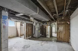 2753 N Pierce St, Milwaukee, WI 53212 - Photo 90