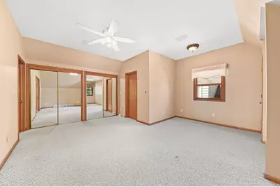 1161  Elm Lawn St, Wauwatosa, WI 53213 - Photo 20