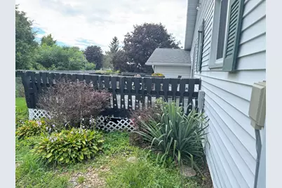 28067  Nash Rd, Portland, WI 54619 - Photo 22