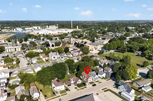 422 N 6th St, Manitowoc, WI 54220 - Photo 26