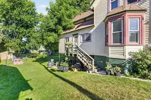 422 N 6th St, Manitowoc, WI 54220 - Photo 24