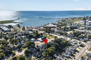 422 N 6th St, Manitowoc, WI 54220 - Photo 26