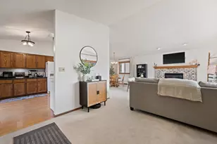 3822 S 10th St, Sheboygan, WI 53081 - Photo 2