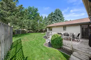 3822 S 10th St, Sheboygan, WI 53081 - Photo 30