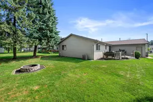 3822 S 10th St, Sheboygan, WI 53081 - Photo 32