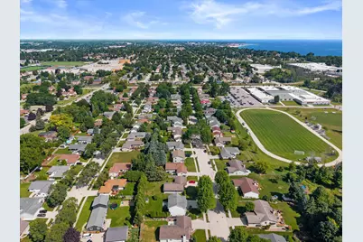 3822 S 10th St, Sheboygan, WI 53081 - Photo 36