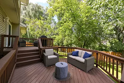 3981 S Victoria Ct, New Berlin, WI 53151 - Photo 40
