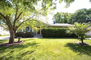 1505 Edgewood Ave, South Milwaukee, WI 53172 - Photo 1