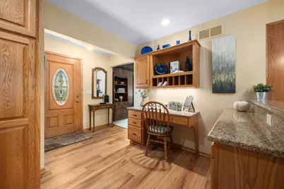 6109  Thornridge Ln, Greendale, WI 53129 - Photo 2