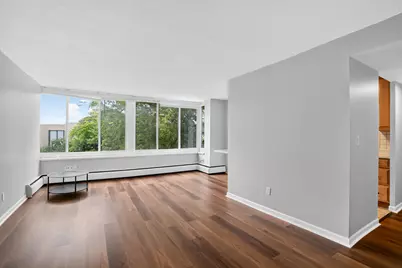 1409 N Prospect Ave #401, Milwaukee, WI 53202 - Photo 4