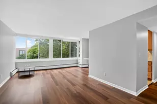 1409 N Prospect Ave, Milwaukee, WI 53202 - Photo 4