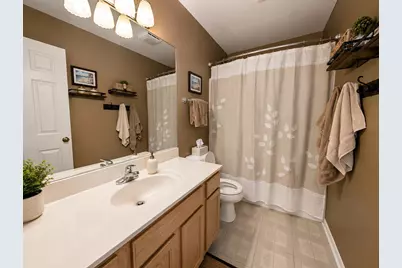 508  Berwyn Dr, Fontana, WI 53125 - Photo 24