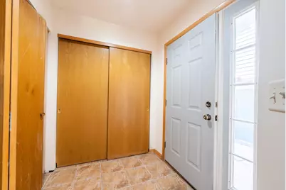 18600  Brookfield Lake Dr #53, Brookfield, WI 53045 - Photo 4