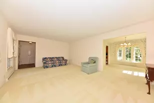 7758 N Berwyn Ave, Glendale, WI 53209 - Photo 12