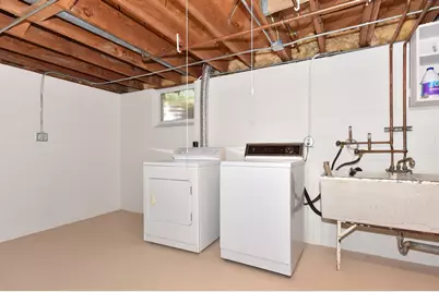 7758 N Berwyn Ave, Glendale, WI 53209 - Photo 46