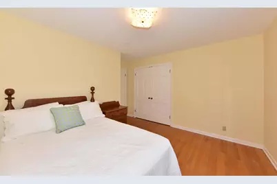 7758 N Berwyn Ave, Glendale, WI 53209 - Photo 30
