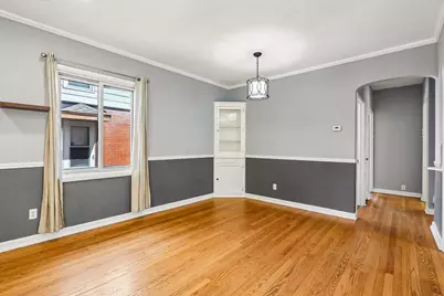 2608 N 63rd St, Wauwatosa, WI 53213 - Photo 12