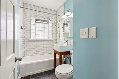 2608 N 63rd St, Wauwatosa, WI 53213 - Photo 18