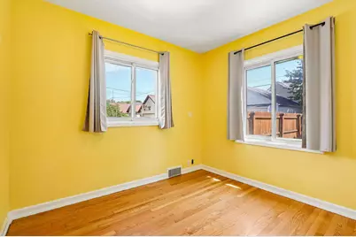 2608 N 63rd St, Wauwatosa, WI 53213 - Photo 20