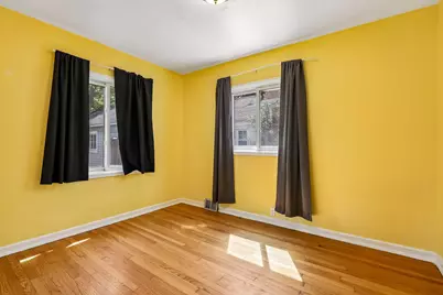 2608 N 63rd St, Wauwatosa, WI 53213 - Photo 24