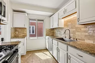 2608 N 63rd St, Wauwatosa, WI 53213 - Photo 16