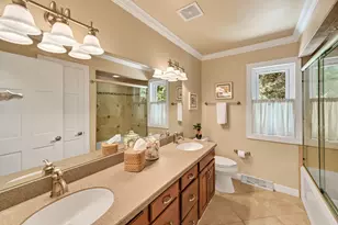 20740 Bartlett Ct, Brookfield, WI 53045 - Photo 26