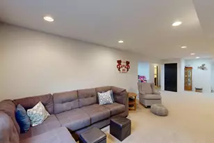 1909 Viking Ave, Holmen, WI 54636 - Photo 36