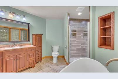 4564  Broadway St, Manitowoc, WI 54220 - Photo 26