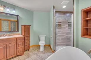 4564 Broadway St, Manitowoc, WI 54220 - Photo 26