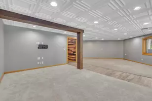 4564 Broadway St, Manitowoc, WI 54220 - Photo 36