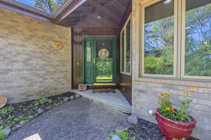 4564 Broadway St, Manitowoc, WI 54220 - Photo 2