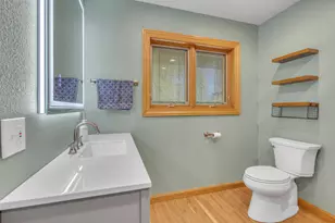 4564 Broadway St, Manitowoc, WI 54220 - Photo 30