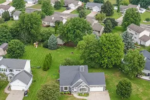 2554 S Sterling Cir, East Troy, WI 53120 - Photo 26