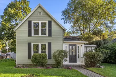 923  Marshall St, Lake Geneva, WI 53147 - Photo 2