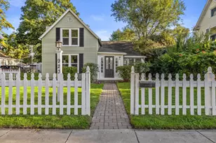 923 Marshall St, Lake Geneva, WI 53147 - Photo 1