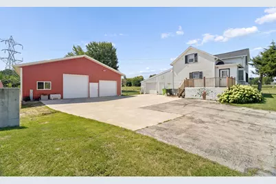 W1597  Foundry Rd, New Holstein, WI 53061 - Photo 26